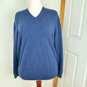Garnet Hill Cashmere Men's Deep Blue V-Neck Sweater